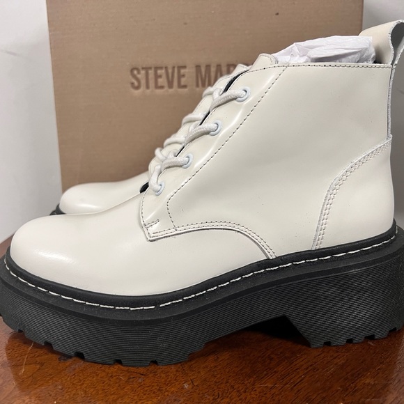 NWB Steve Madden Women's Larkin White Leather Lace up Boot - Multiple Sizes - Picture 9 of 17